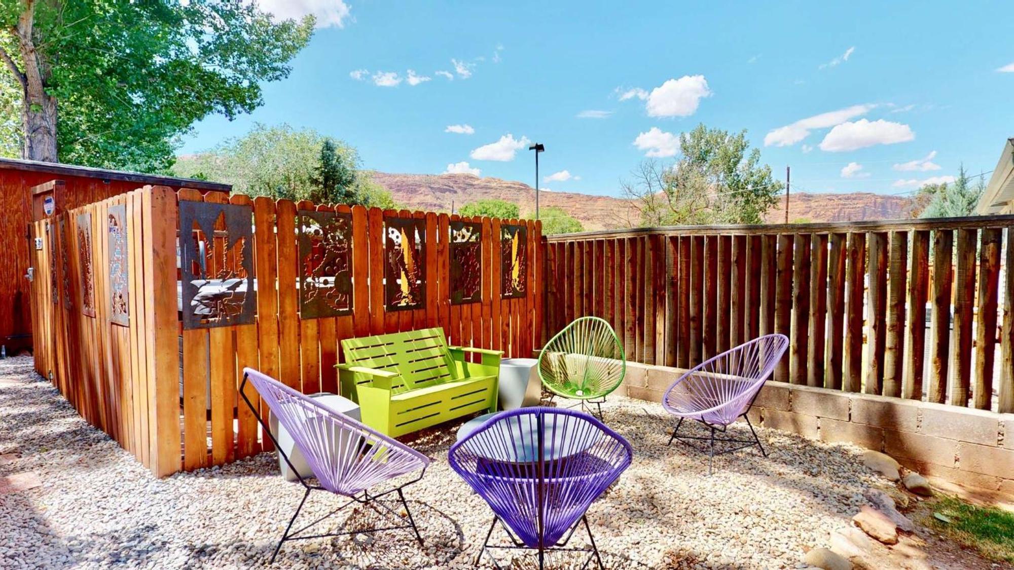 Downtown Cozy Home Base - Purple Sage 4 Moab Bagian luar foto
